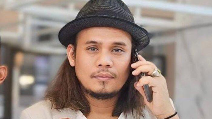 Teuku Emi Syamsumi (Abu Salam) — Penasehat Gubernur Aceh